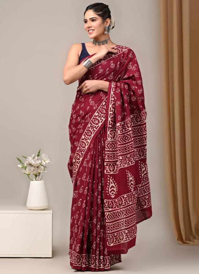 Cotton Maroon Casual Wear Printed Saree